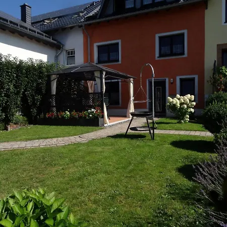 Modern Apartment in Eifel near Forest Dohm-Lammersdorf Exterior foto